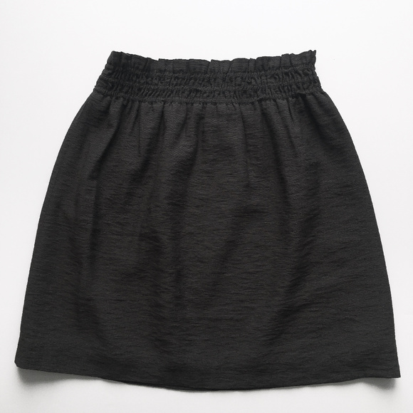 J. Crew Dresses & Skirts - JCrew Sidewalk Skirt in Grey Crepe